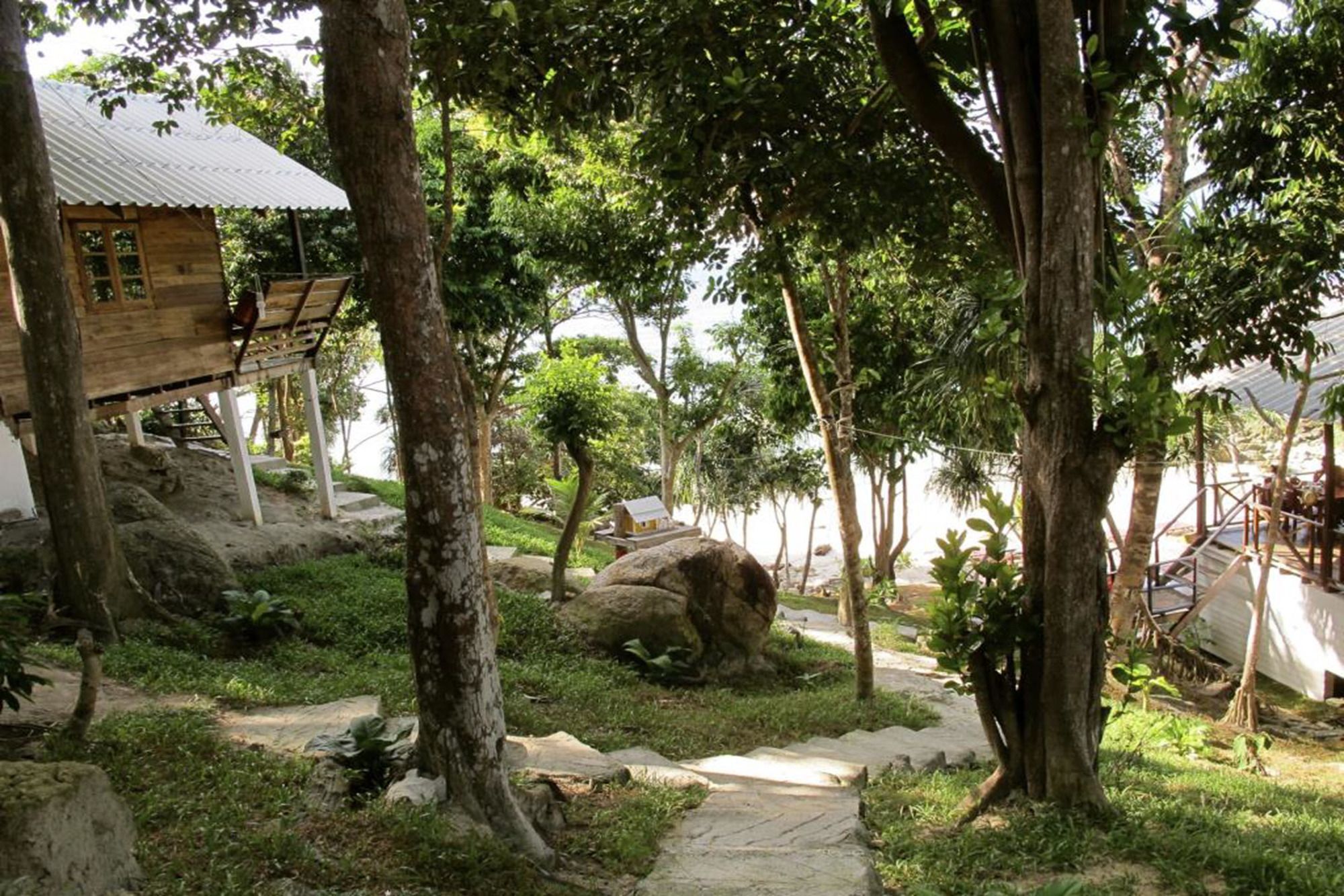 Pitiusas Beach Resort Koh Lipe Extérieur photo