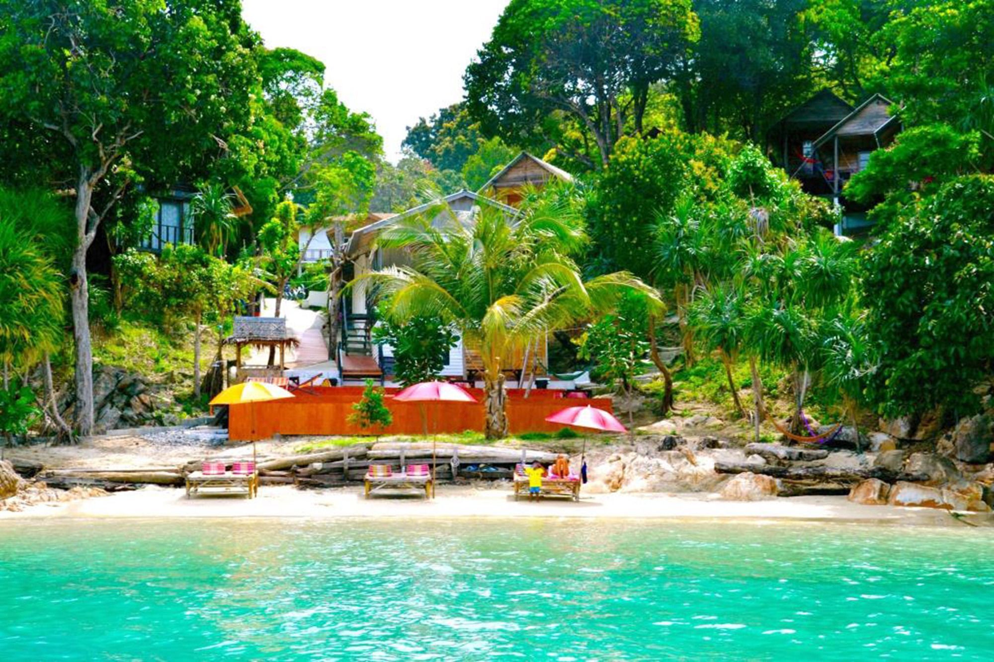 Pitiusas Beach Resort Koh Lipe Extérieur photo
